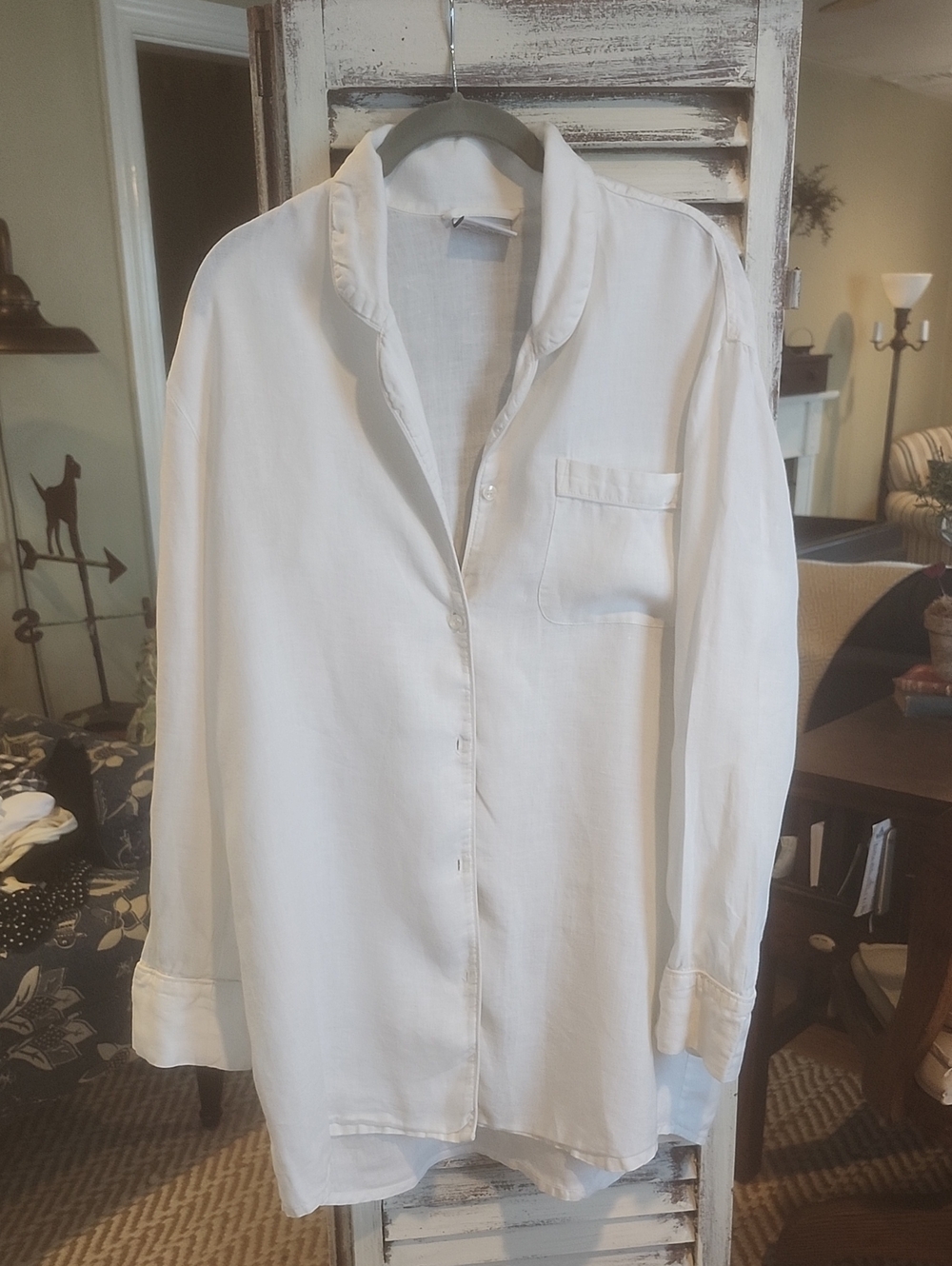 Women's Classic Linen Button-Up Shirt